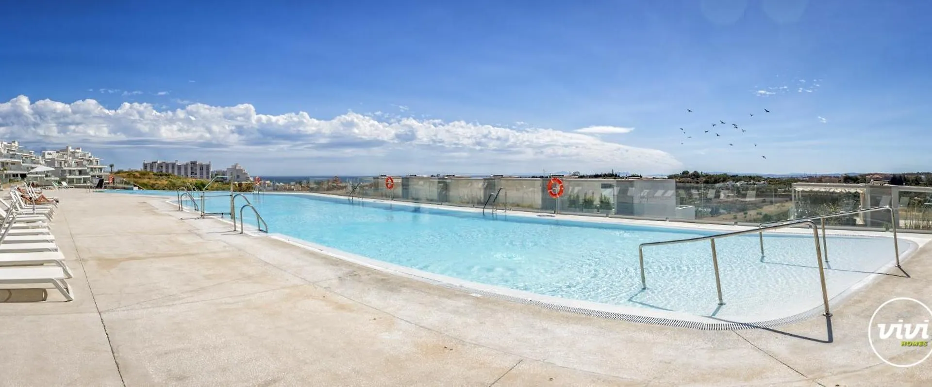 Dom wakacyjny Vivi Homes - Lima Pool, Sunny Terrace & Beach Estepona